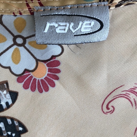 SATIN FLORAL TOP. - Picture 8 of 8